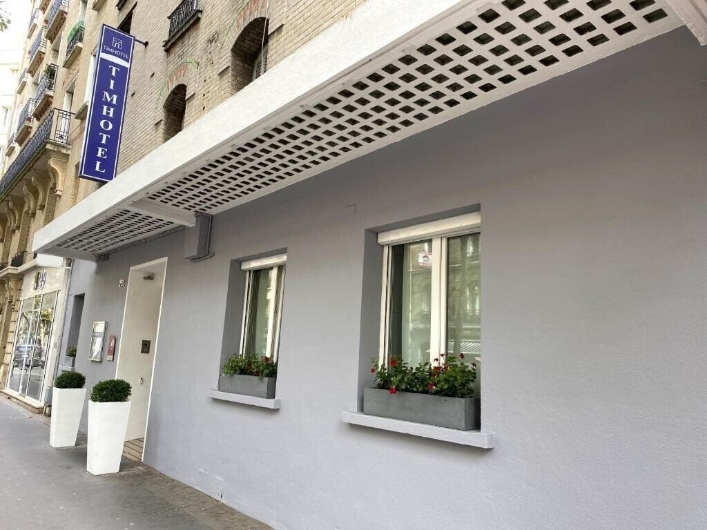 Готель Timhotel Boulogne Rives de Seine 2*