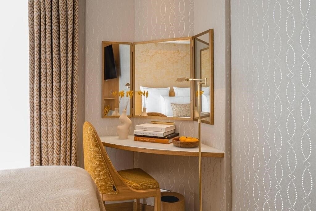 Изображение Madison Hotel 4*