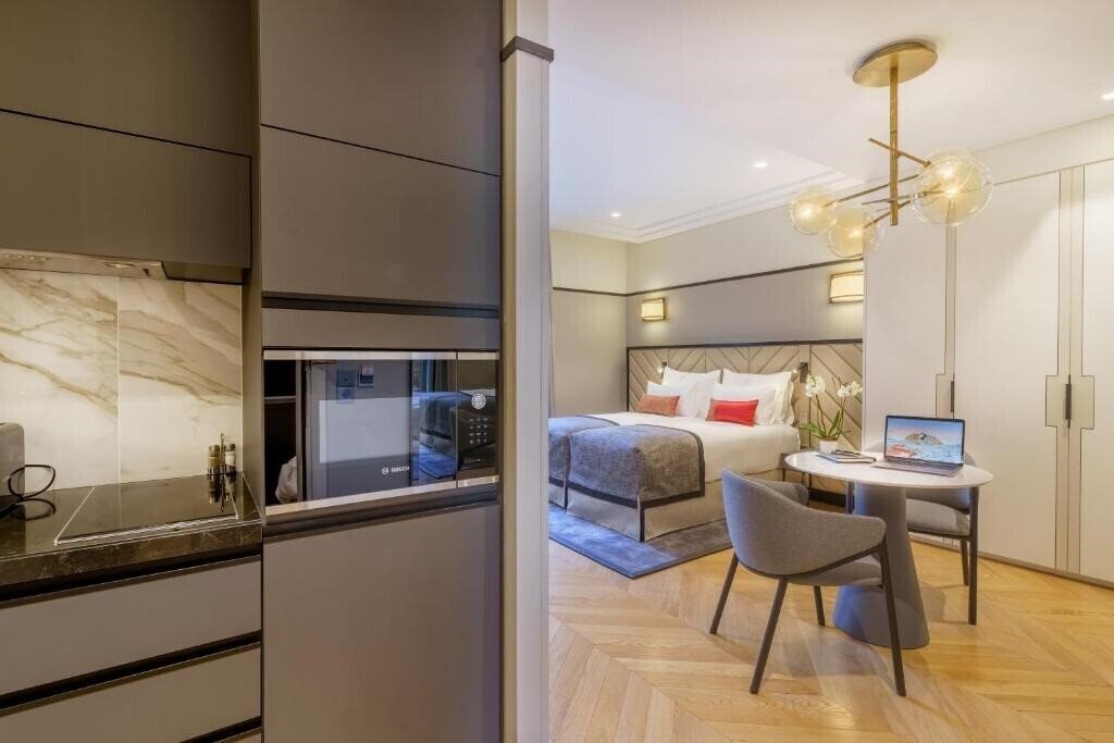 Картинка Fraser Suites Le Claridge Champs-Elysees 5*