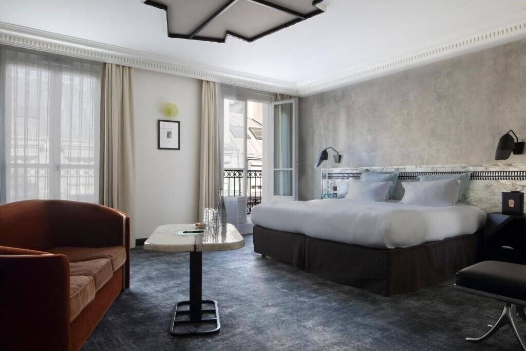 Готель Les Bains Paris 5*