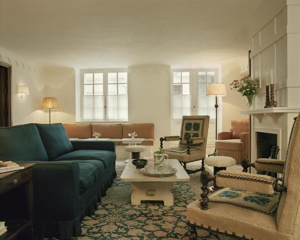 Фото Chateau Voltaire 5*