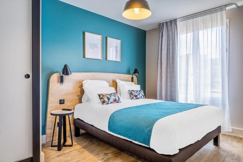 Отель Appart’City Confort St Quentin en Yvelines 3*