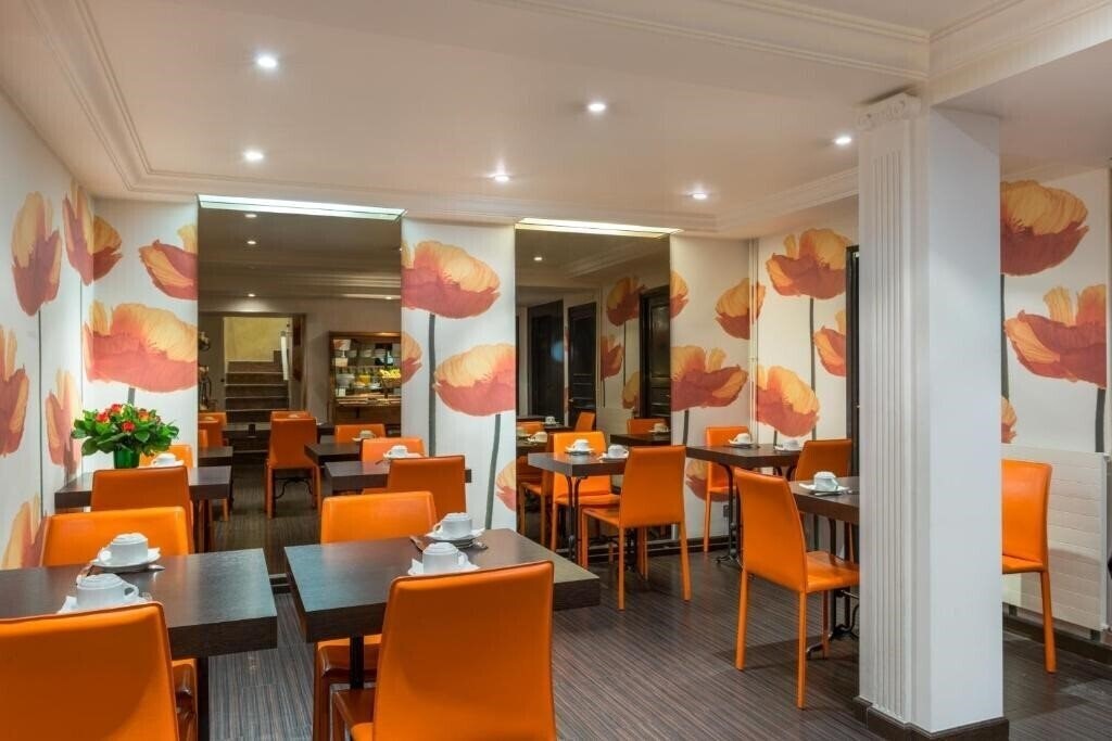 Фотографія Neuilly Park Hotel 3*