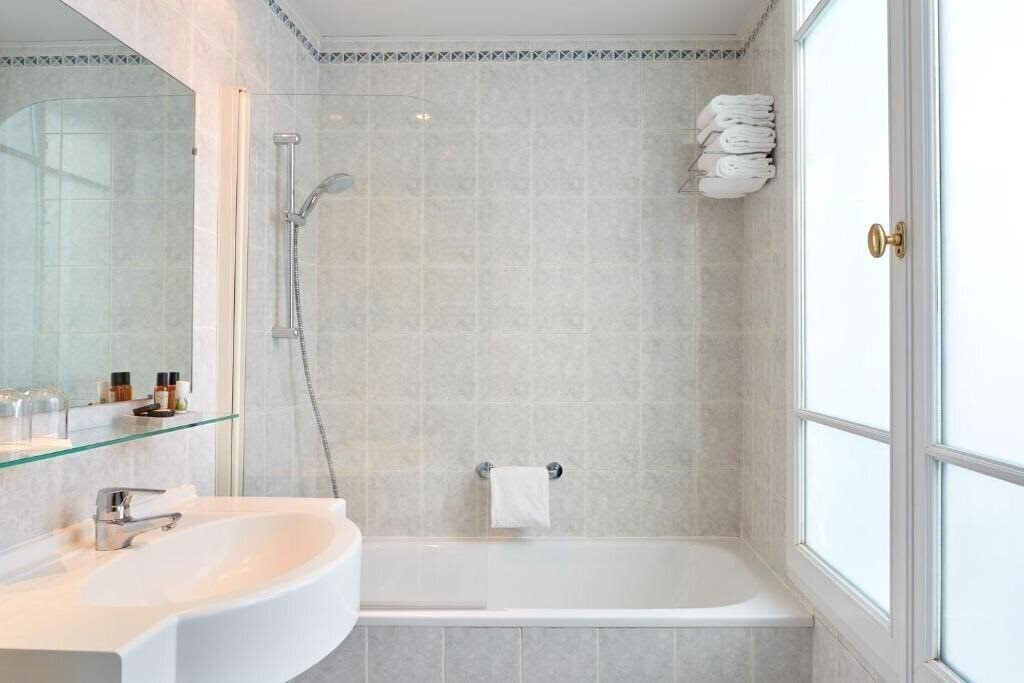 Изображение Hotel De La Jatte 3*