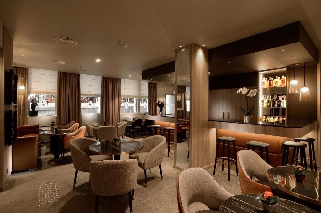 Картинка Hotel La Lanterne & SPA by Timhotel 4*