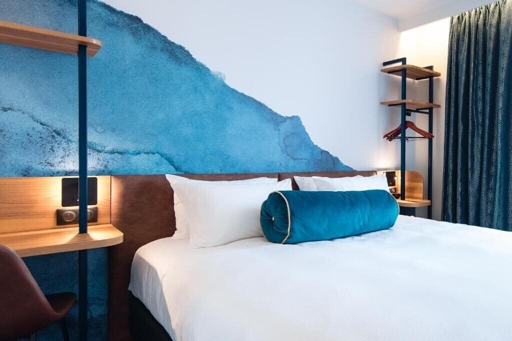 Картинка Bleu de Grenelle 4*
