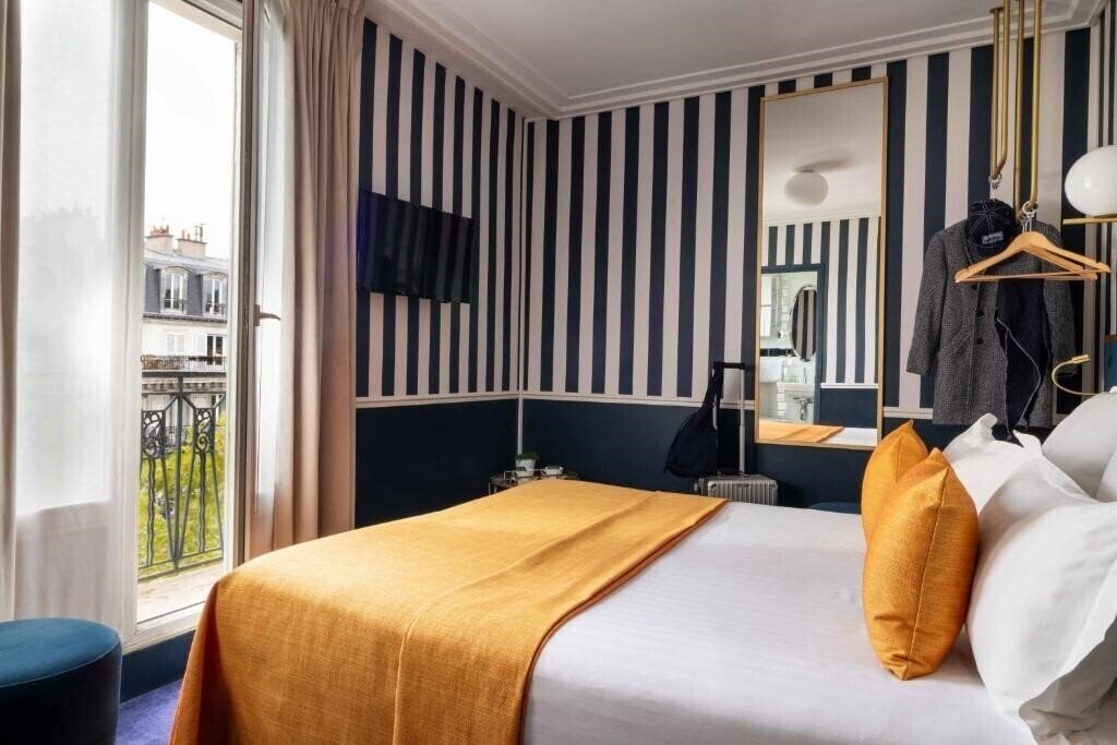 Отель Hotel Lena 3*