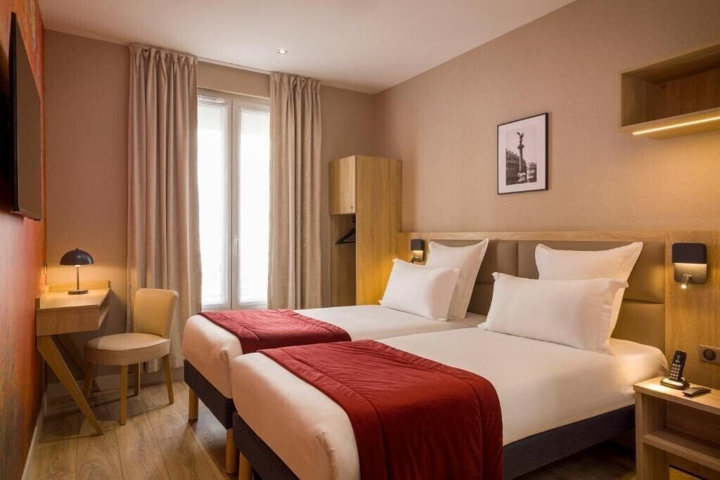 Фото Hotel Charlemagne 3*