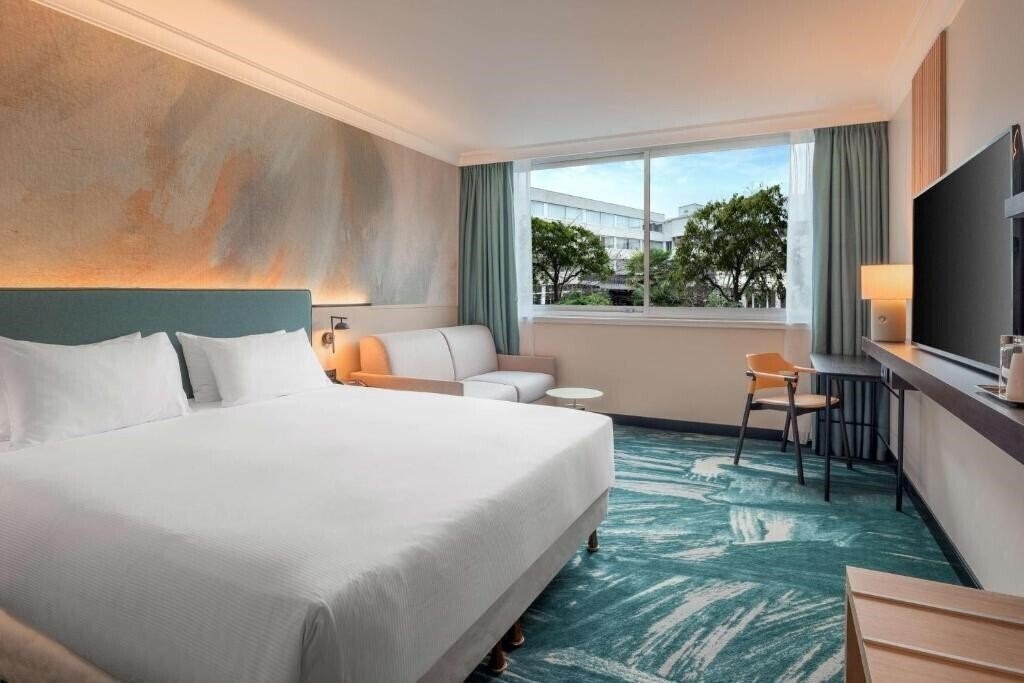 Фото Doubletree By Hilton Paris Bougival 4*