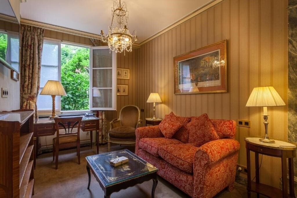 Картинка Duc De Saint-Simon 4*