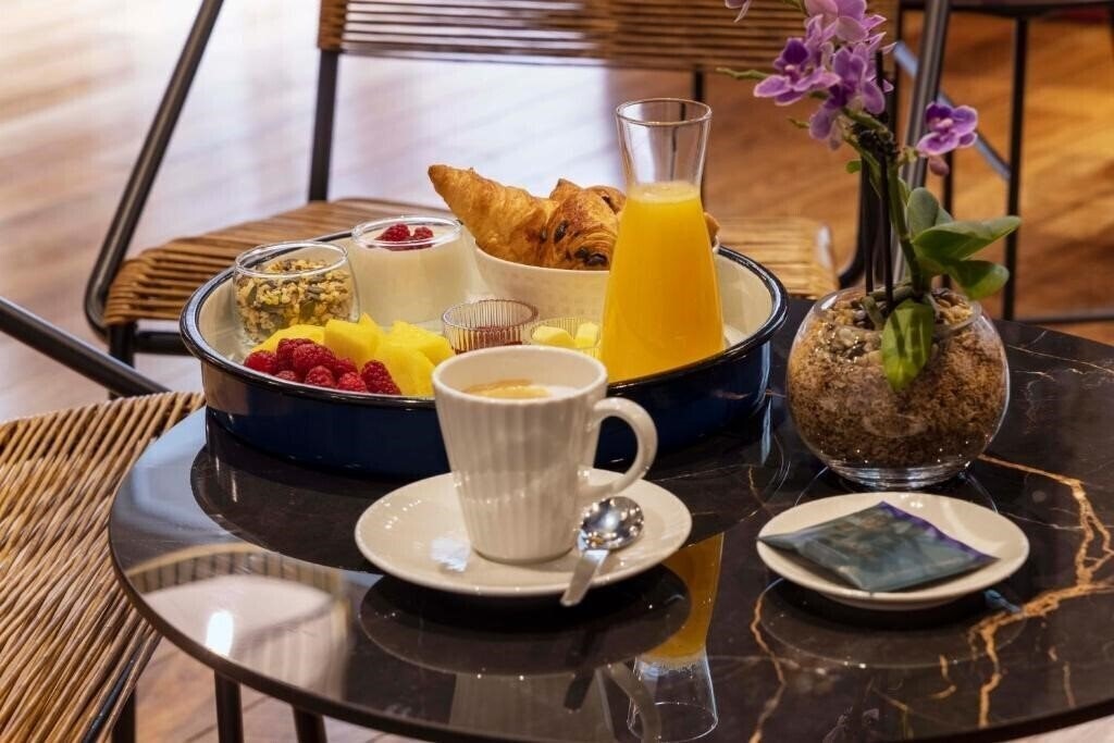 Фотография Les Jardins Du Luxembourg 4*