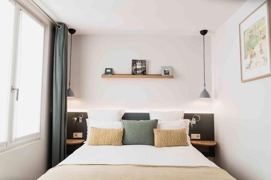 Отель Hotel Victoire & Germain 4*