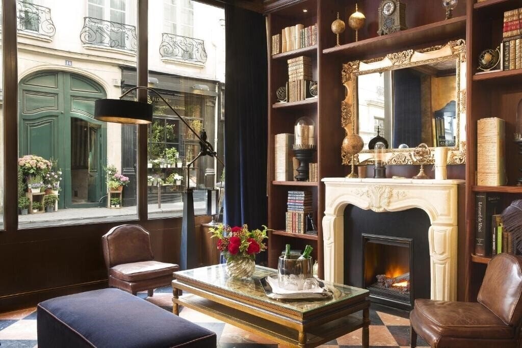 Готель Hotel Da Vinci 4*