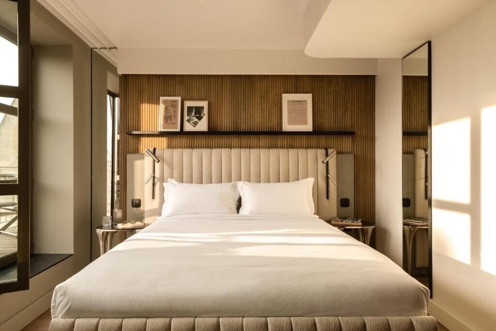 Отель Hotel Dame Des Arts 4*