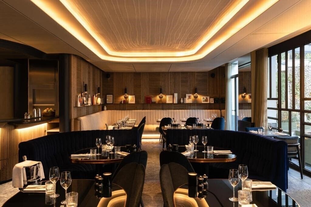 Фото Hotel Dame Des Arts 4*