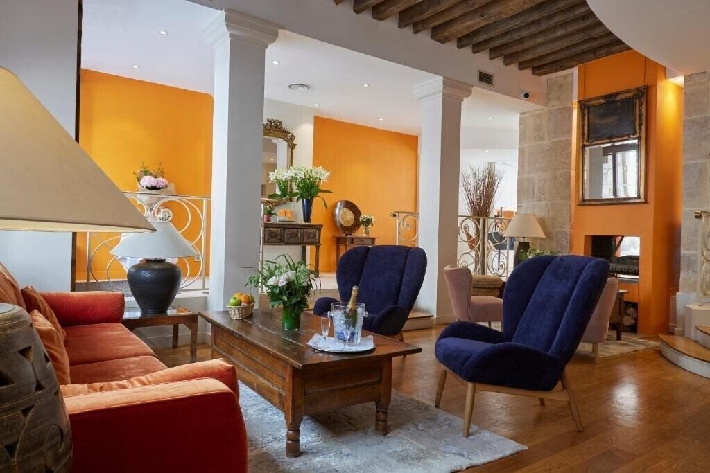 Отель Le Clos Medicis 3*