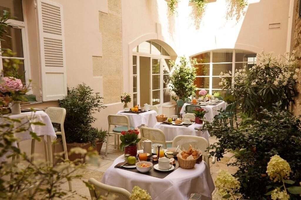 Фотография Le Clos Medicis 3*