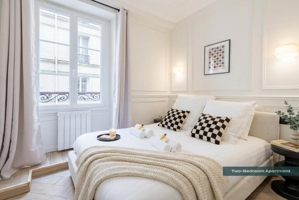Картинка Poetic Stay - Saint Lazare 4*