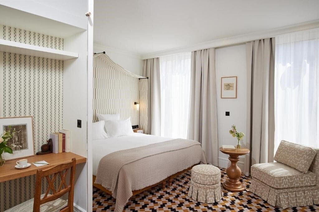 Отель Hotel Noucha 4*