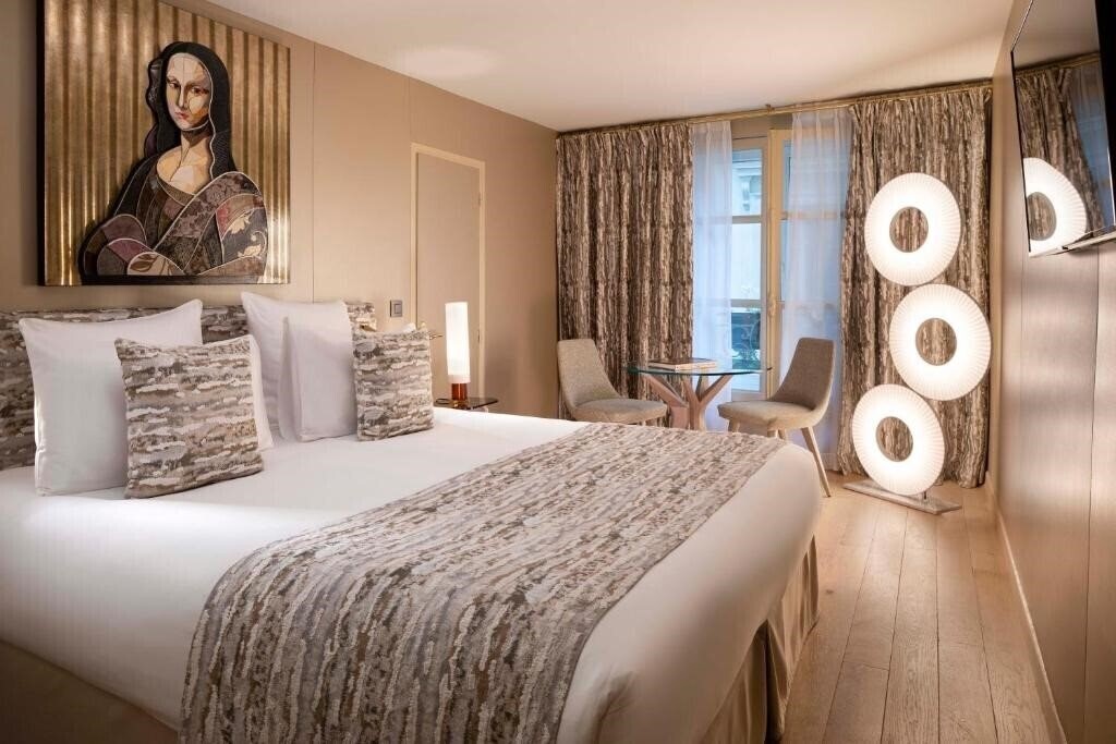 Фото Hotel Pas De Calais 4*