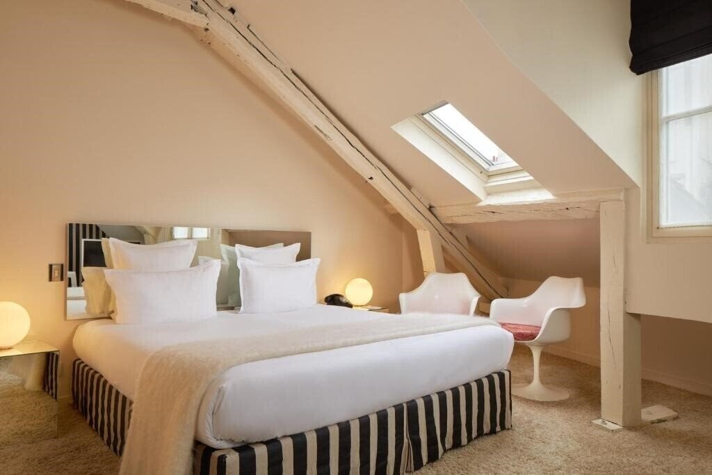Фотография Hotel Du Petit Moulin 4*