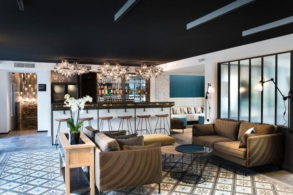 Готель Hotel Les Deux Girafes 4*
