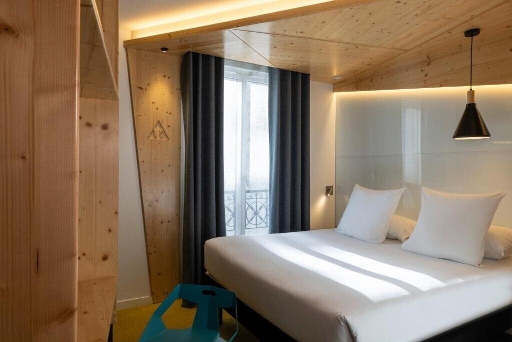 Отель Urban Bivouac Hotel 3*