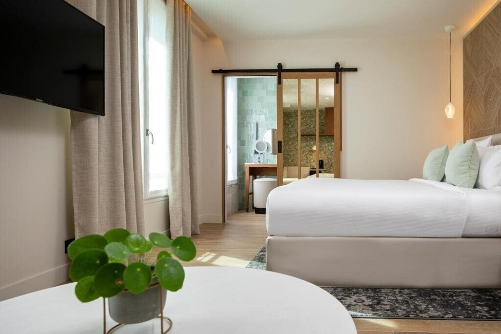 Картинка Hotel Des Champs-Elysees 4*