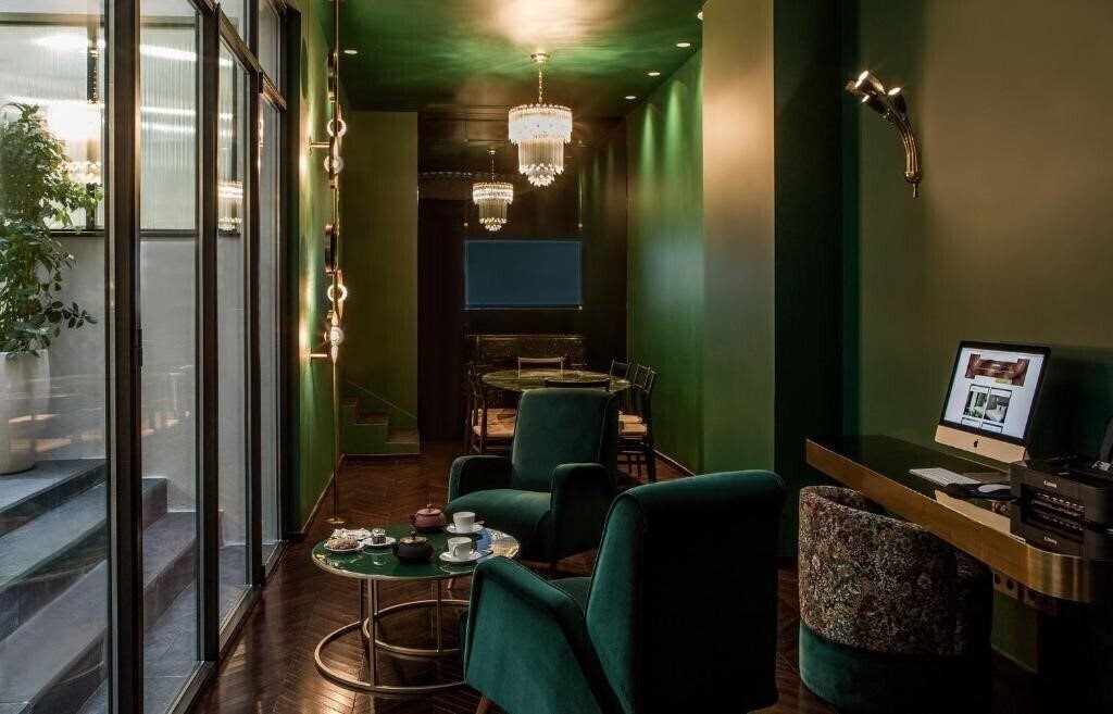 Картинка Du Rond Point Des Champs Elysees 4*