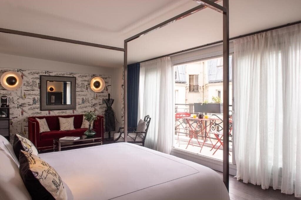Фото Mom'Art Hotel 4*
