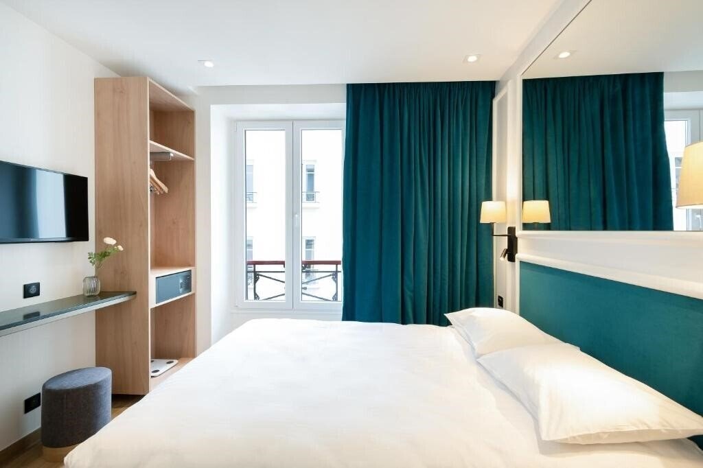 Фото Hotel Au Coeur Des Arts & Metiers 3*