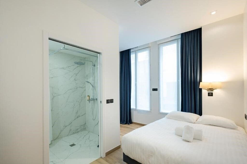 Фотография Hotel Au Coeur Des Arts & Metiers 3*