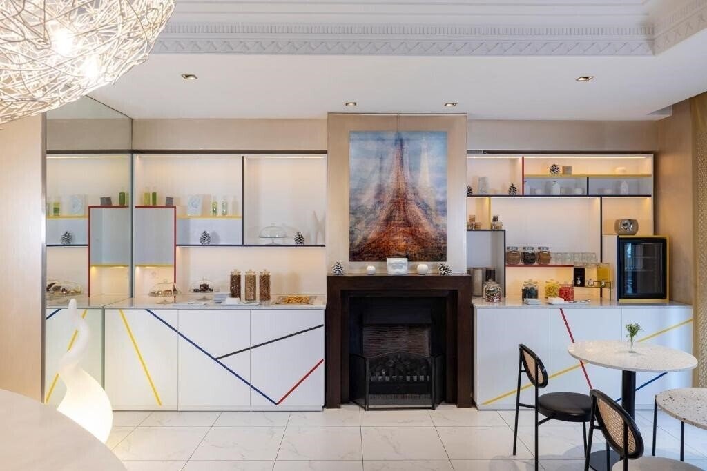 Фотография Hotel 7 Eiffel by Malone 4*