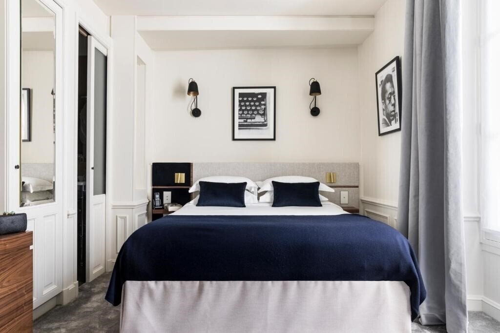 Отель Hotel Verneuil 4*
