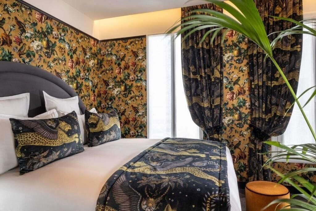 Отель Hotel Ginette A La Folie & SPA 4*
