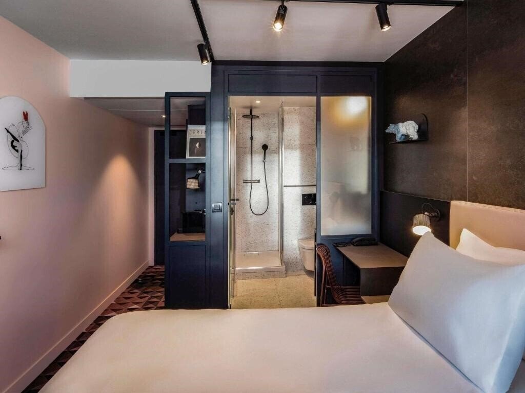Фото Tribe Paris Batignolles 4*