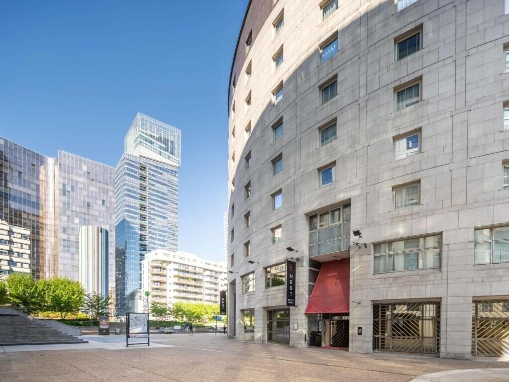 Фото Nest Hotel Paris La Defense Mgallery Collection 5*