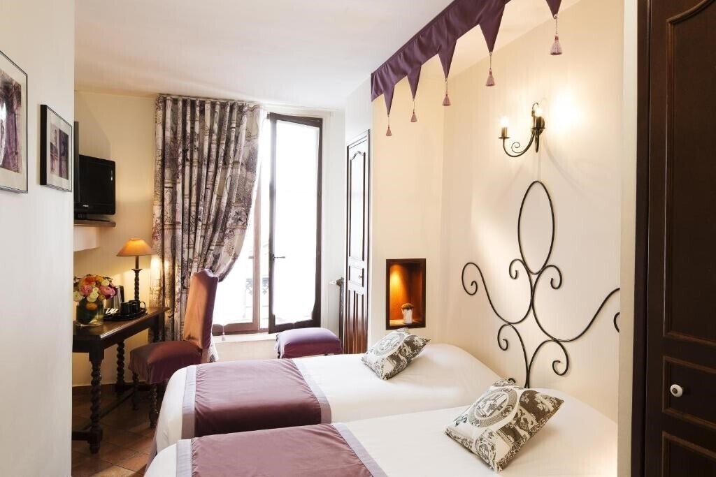 Фото Hotel Castex 3*