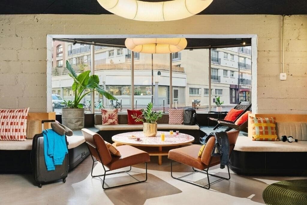 Готель Moxy Paris Bastille 3*