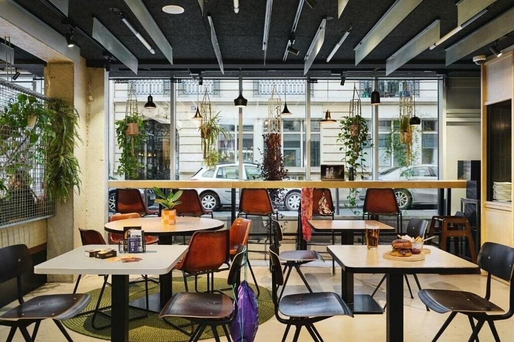 Фотографія Moxy Paris Bastille 3*