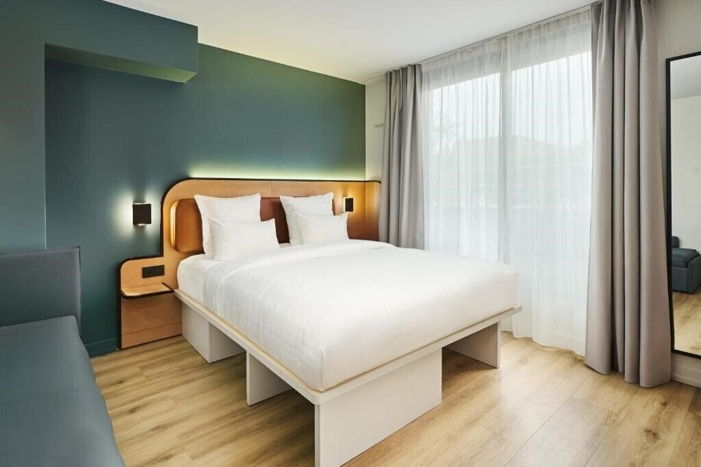 Картинка Moxy Paris Bastille 3*