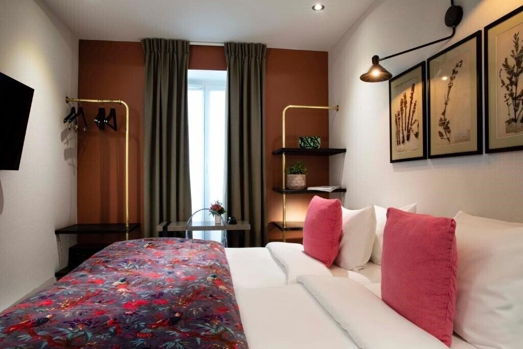 Фото Hotel Maxim Quartier Latin 3*