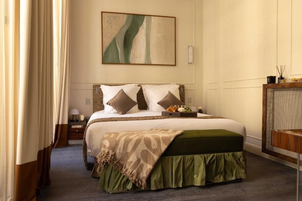 Отель Hotel du Palais Bourbon 3*