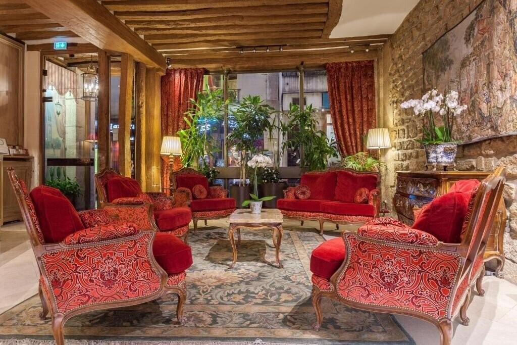 Фото Grand Hotel de L’Univers Paris Saint Germain 3*