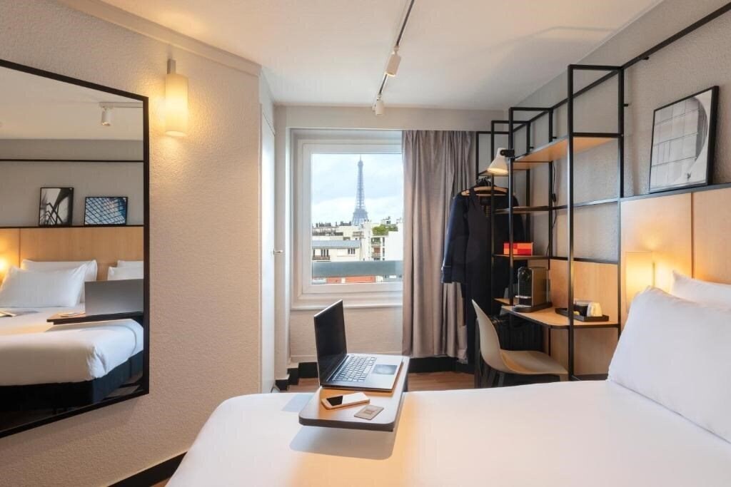 Изображение Ibis Paris Tour Eiffel Cambronne 15eme 3*