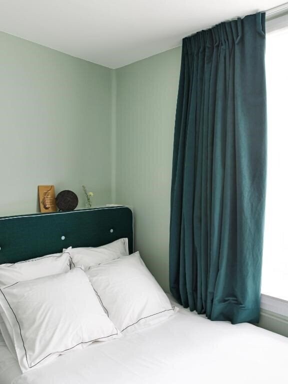 Фото Hotel Ami 3*