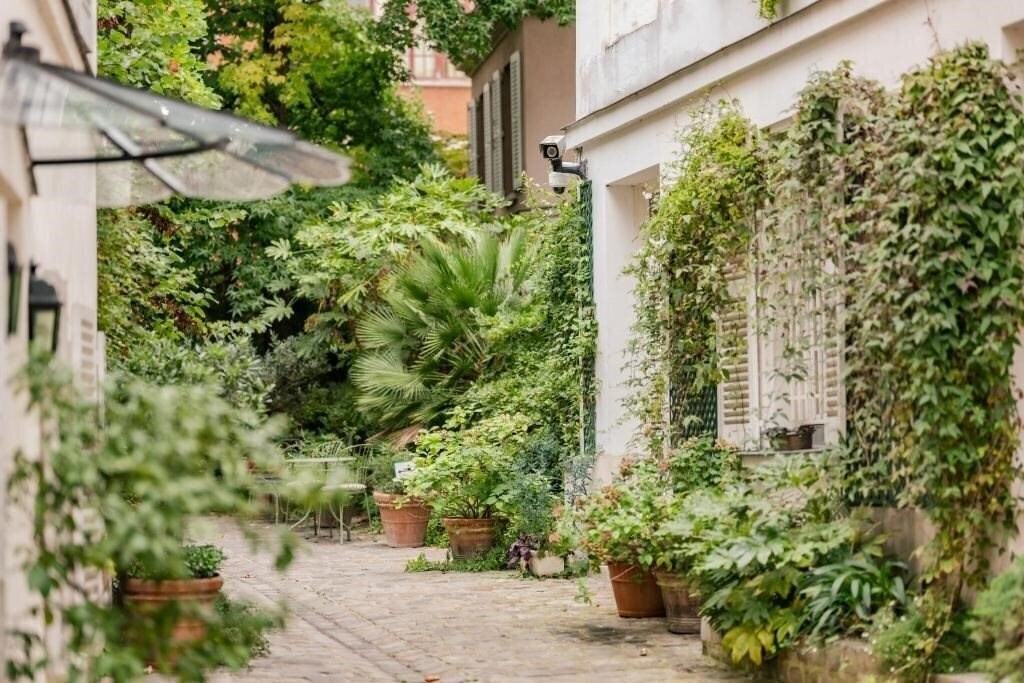 Отель Hotel Des Grandes Ecoles 3*
