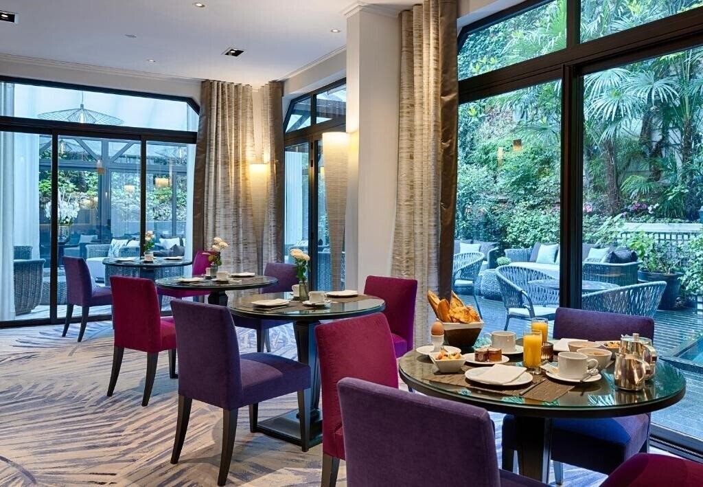Изображение Garden Elysee 4*