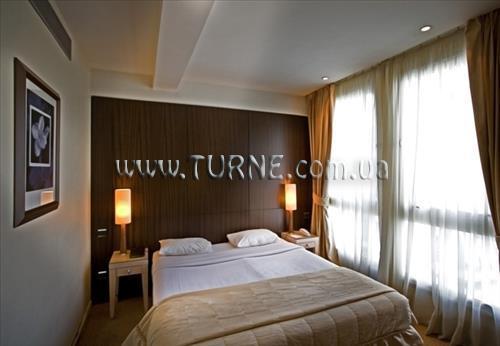 Картинка Golden Tulip Le Pera 4*