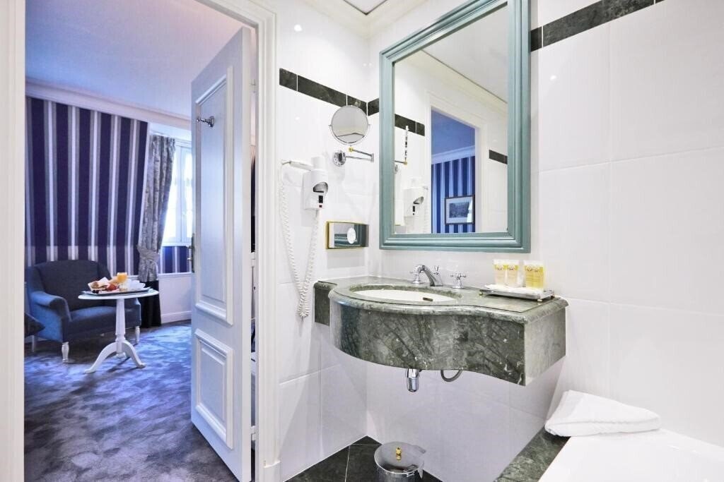 Фотография Golden Tulip Washington Opera 4*